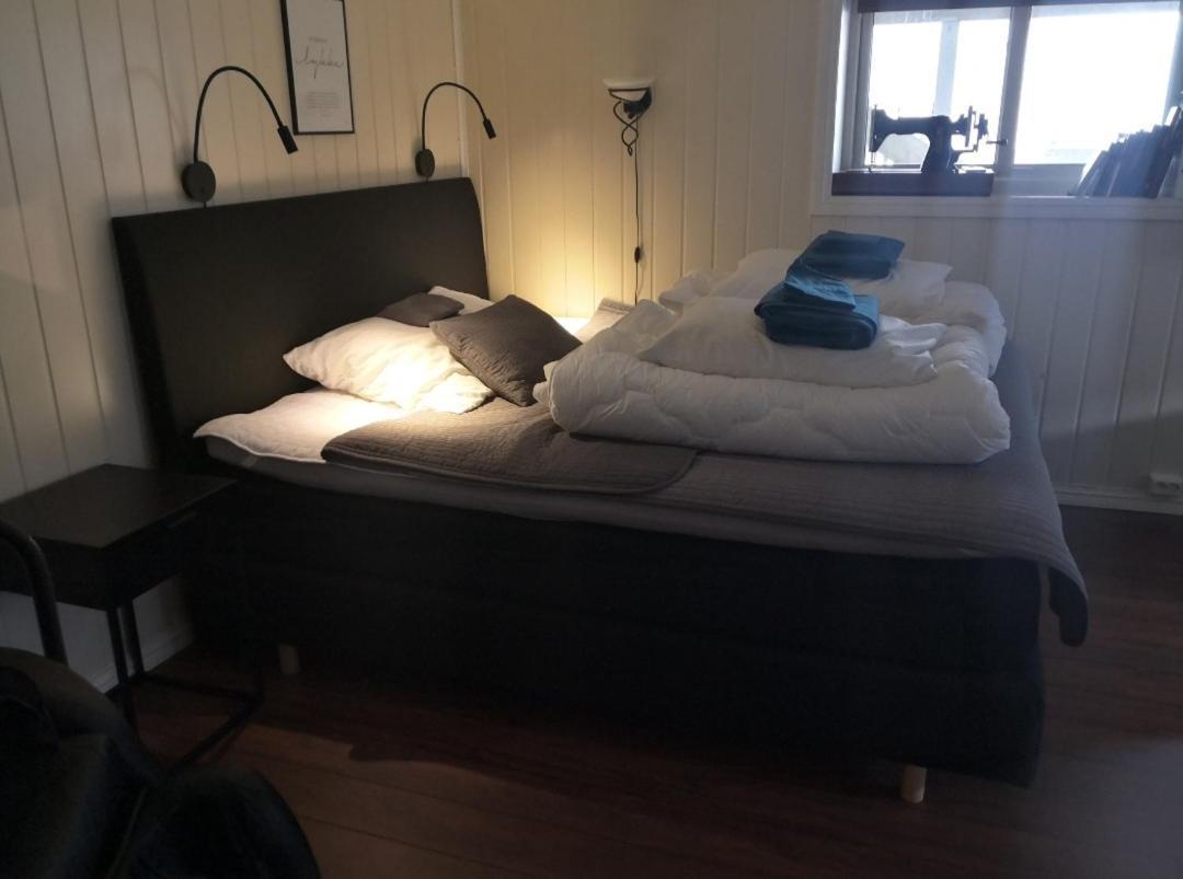 Sentral Studioleilighet Ved Stranden Og Hvalsenter Nb Ma Vaskes Etter Endt Leie Eller Betale Rengjoringshjelpen 500 Kr Andenes Exteriör bild